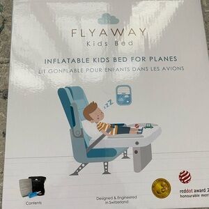 ⭐️NEW⭐️ Flyaway Kids Bed